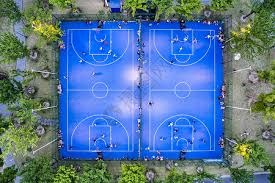 芝加哥白袜主帅吉恩·吉伦率领球队夺得冠军，成为首位率队夺冠的拉美裔主帅